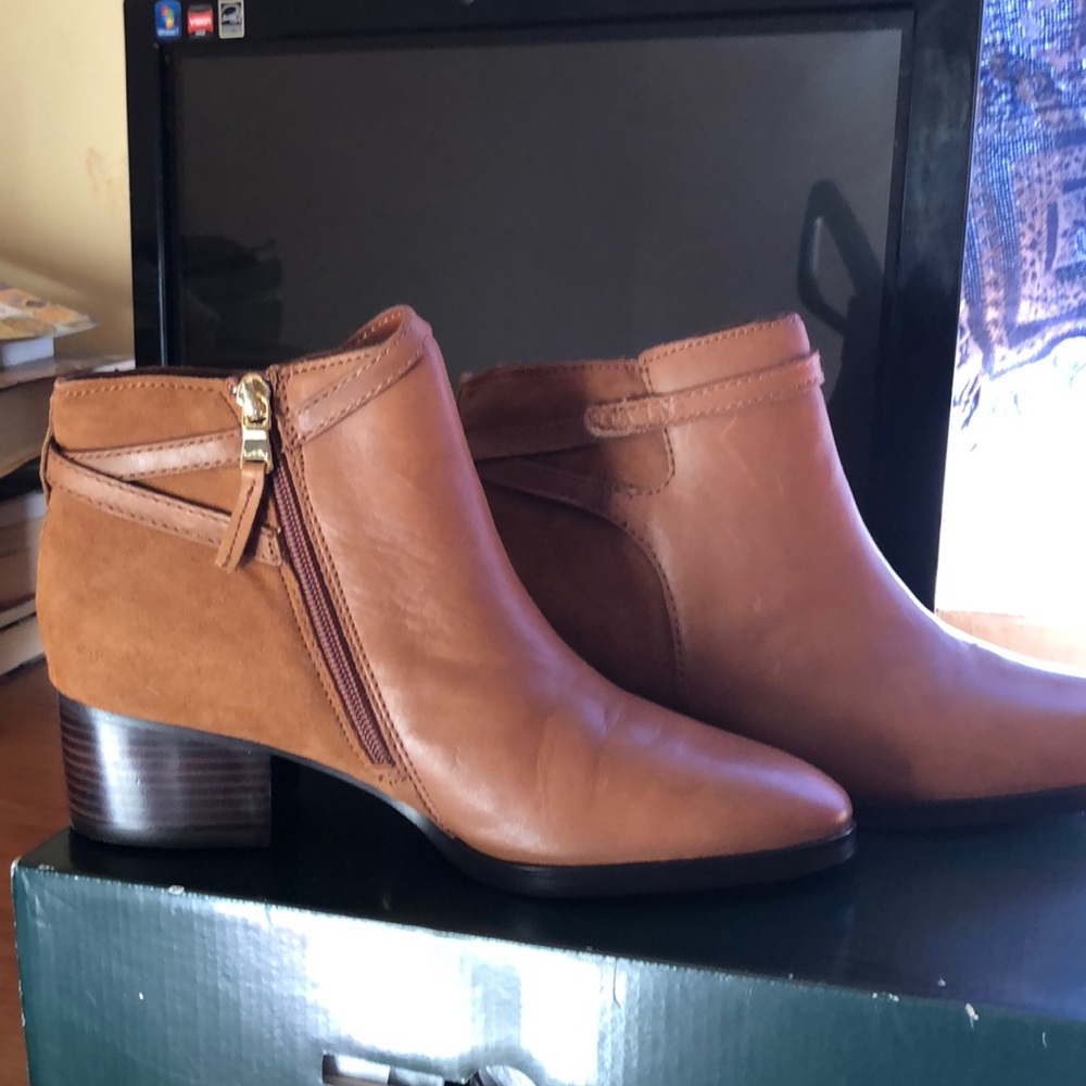 Brand new Ralph Lauren leather boots!